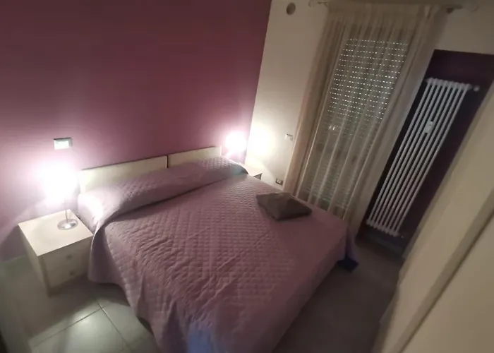 Casa Violetta 公寓 阿尔巴